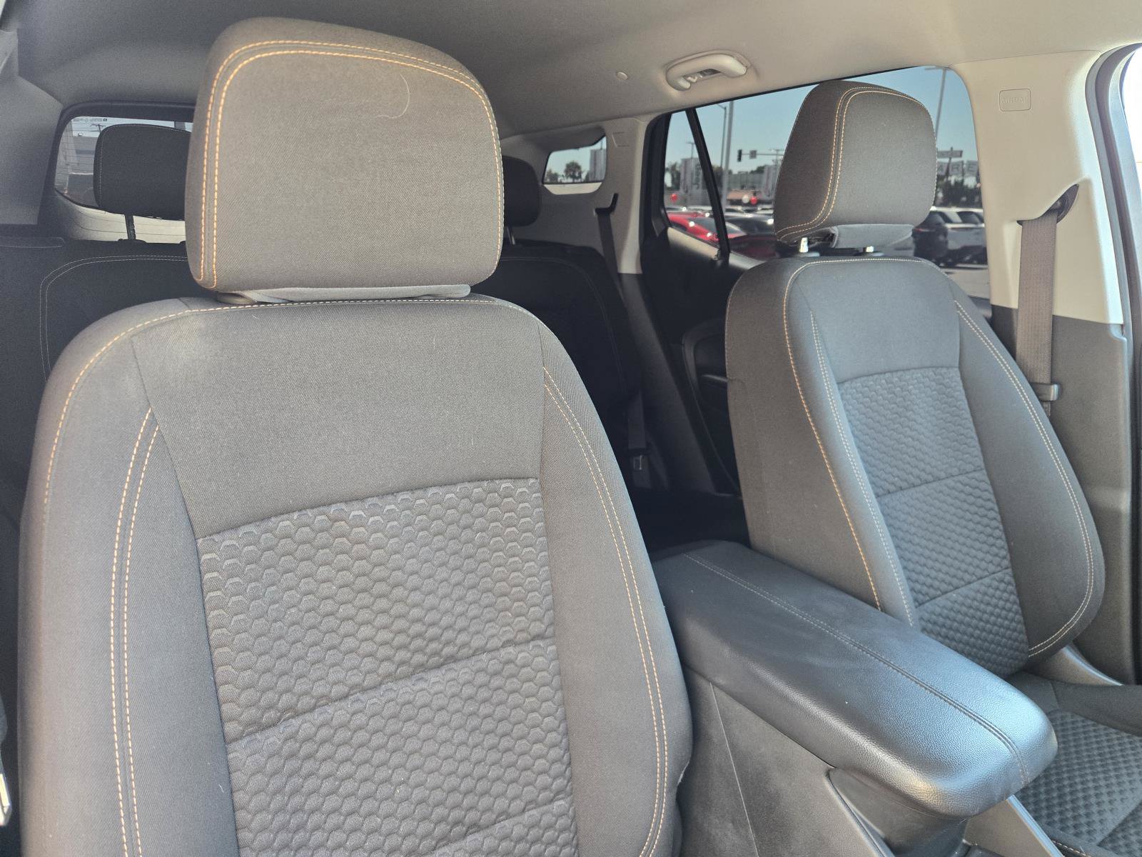 Used 2018 GMC Terrain SLE FWD image 30