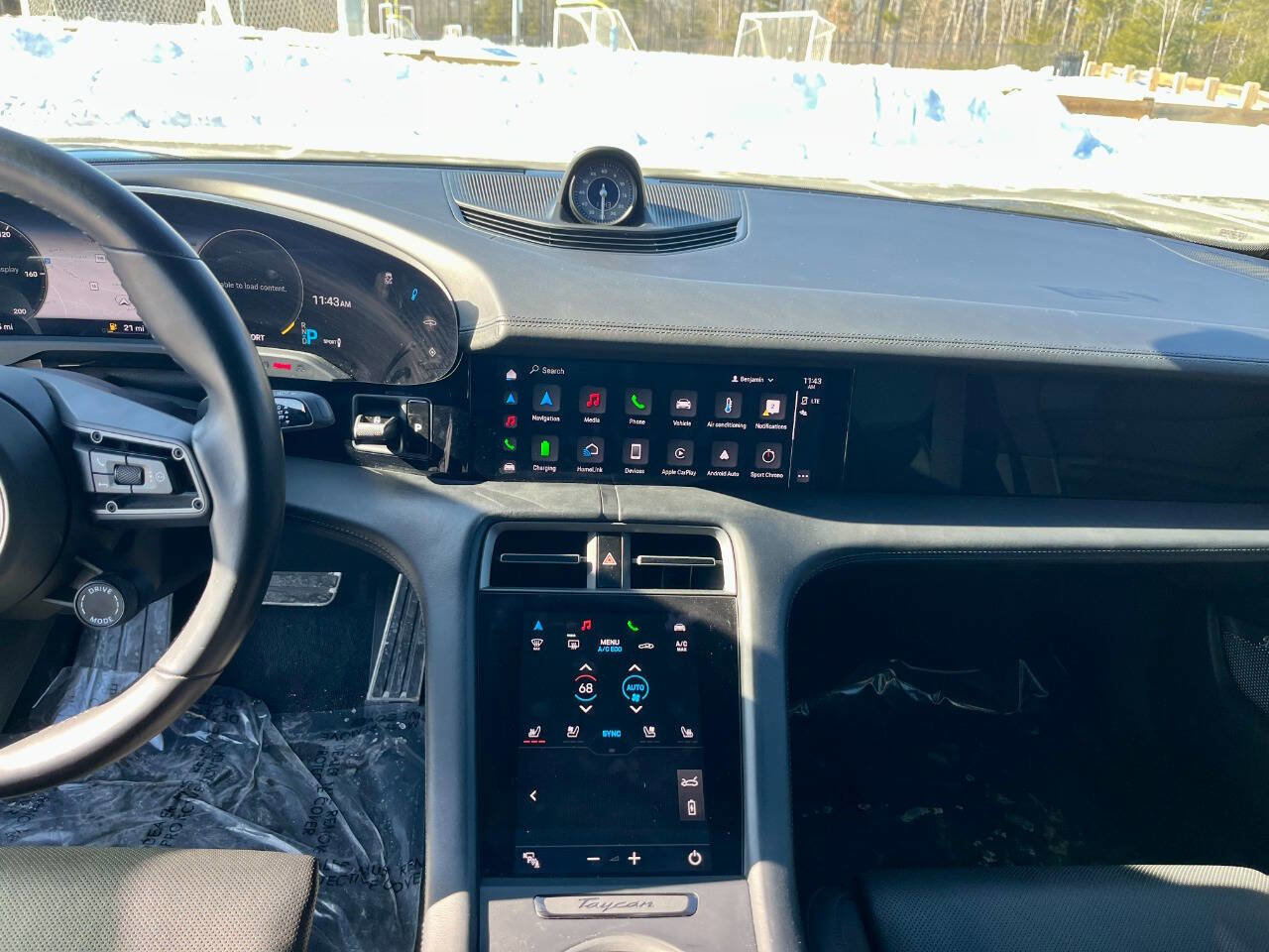 Used 2020 Porsche Taycan Turbo S image 11