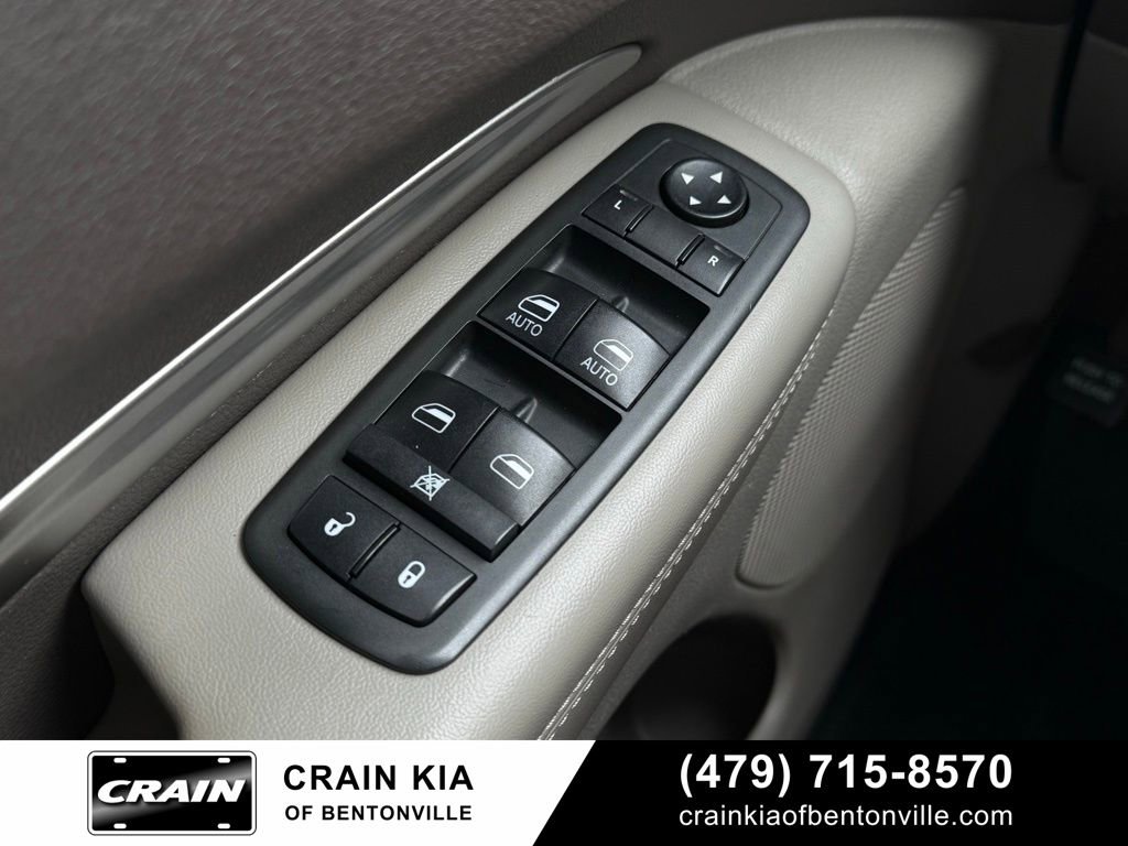 Used 2013 Dodge Durango SXT w/ Popular Equipment Group image 11