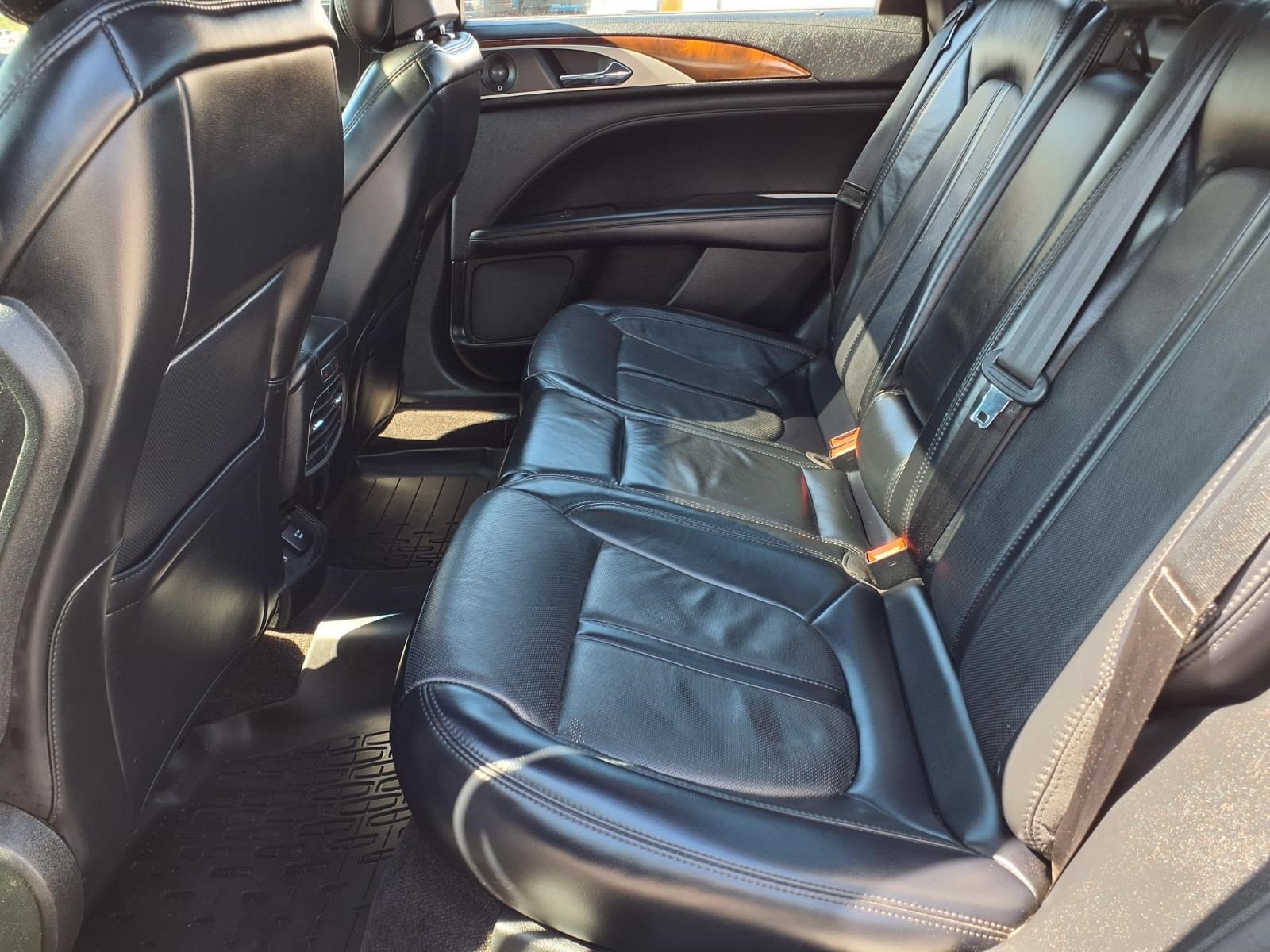 Used 2019 Lincoln MKZ Reserve AWD/4WD image 11