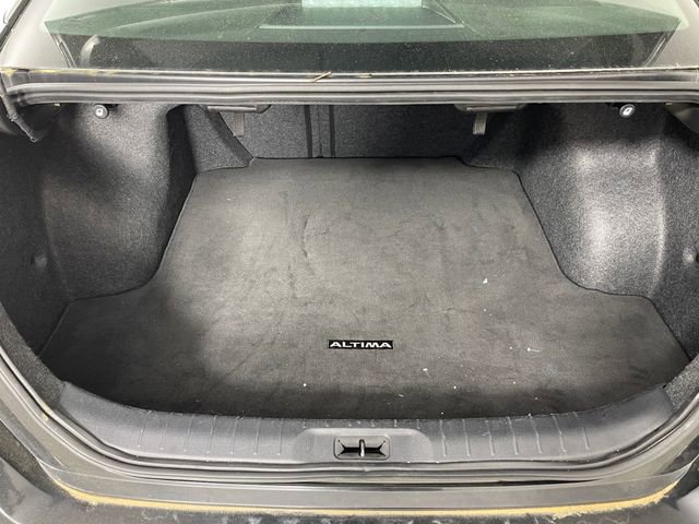 Used 2021 Nissan Altima 2.5 SR FWD image 12