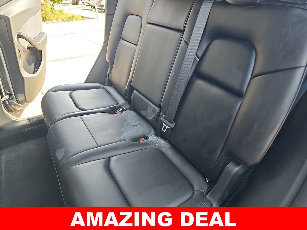 Used 2022 Tesla Model Y Long Range image 15