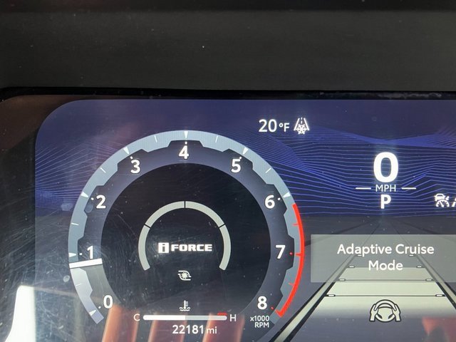 Used 2025 Toyota Tacoma TRD Off-Road image 4