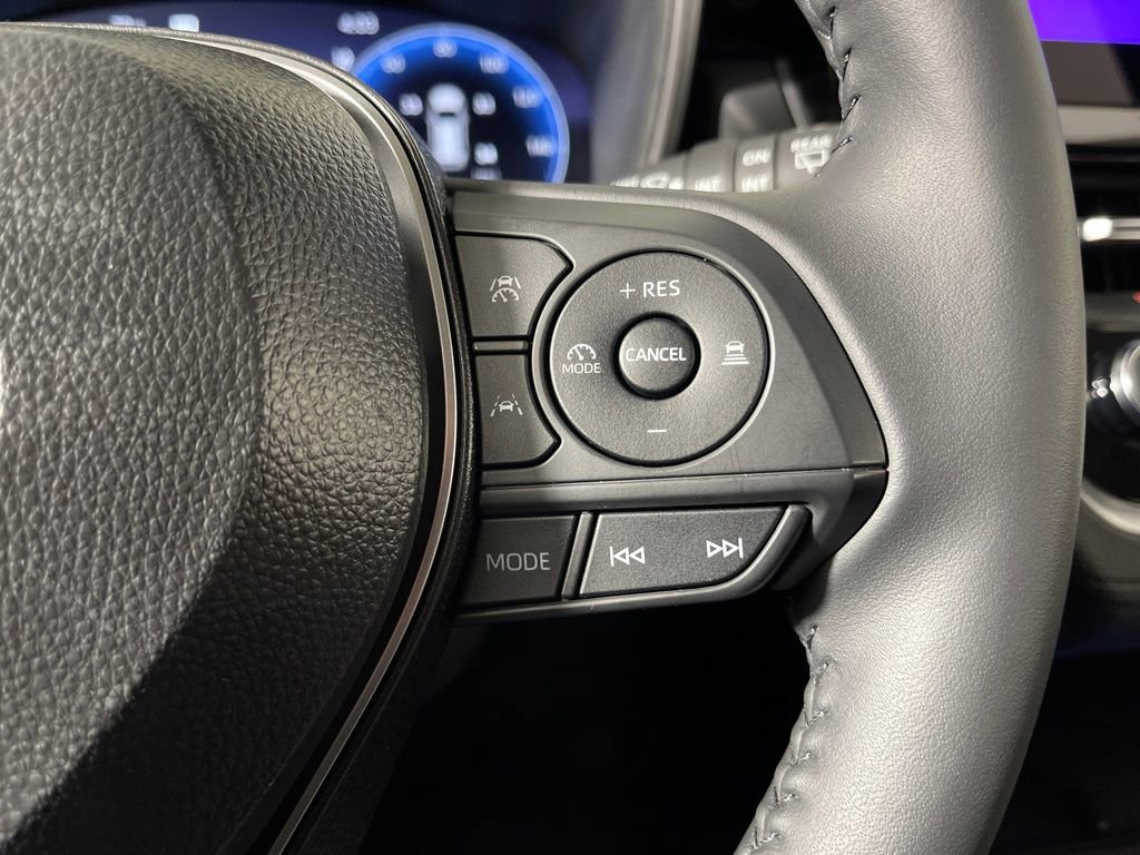 Certified 2026 Toyota Corolla Cross XLE w/ Convenience Package image 27