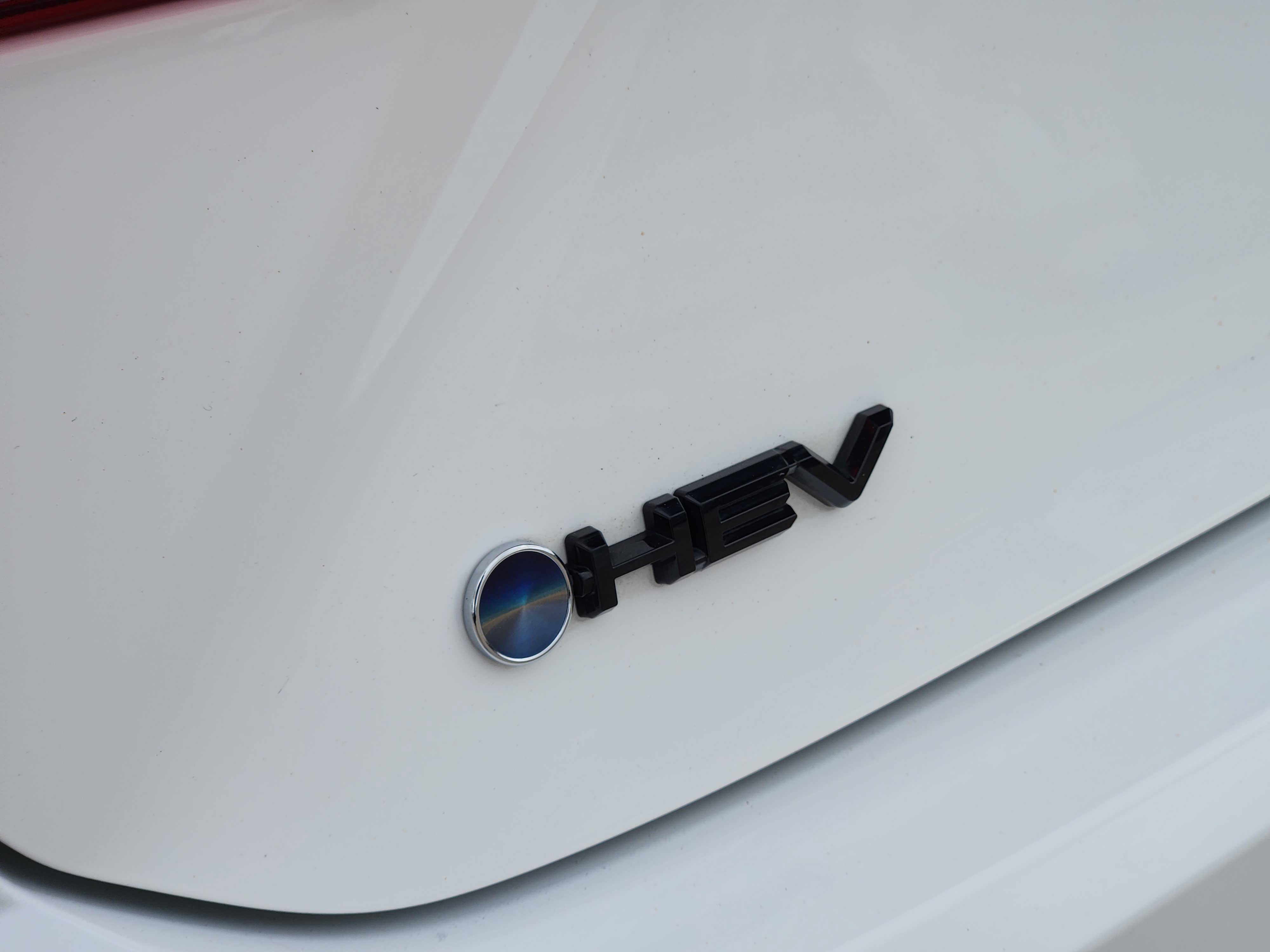 Used 2025 Toyota Camry SE w/ Multimedia Upgrade Package image 13