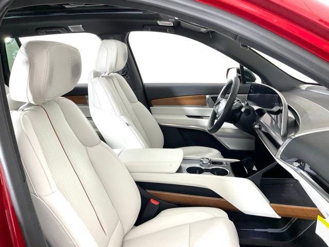 New 2026 Cadillac Vistiq Sport w/ LPO, Floor Liner Package image 29