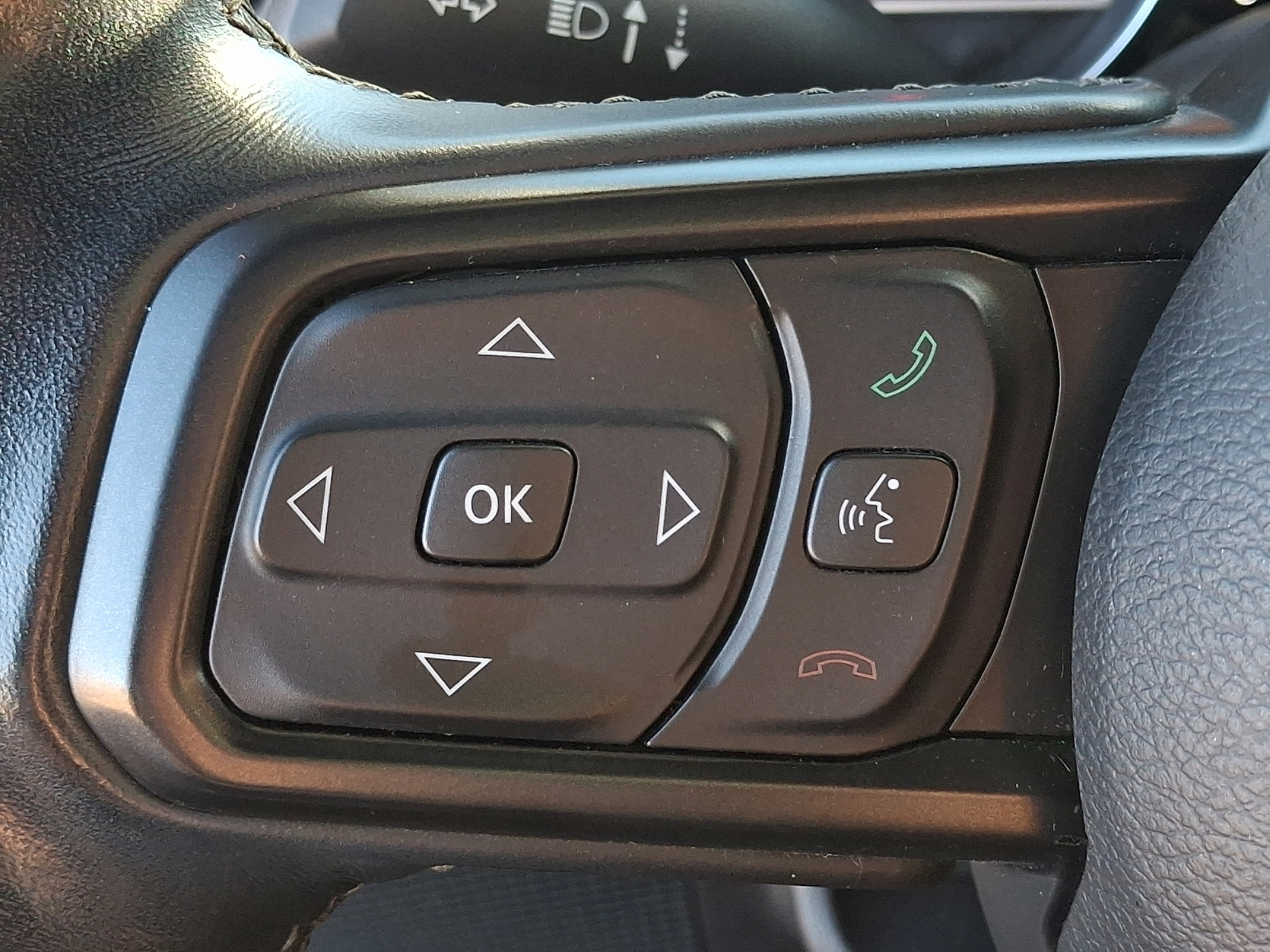 Certified 2021 Jeep Wrangler Sport AWD/4WD image 19