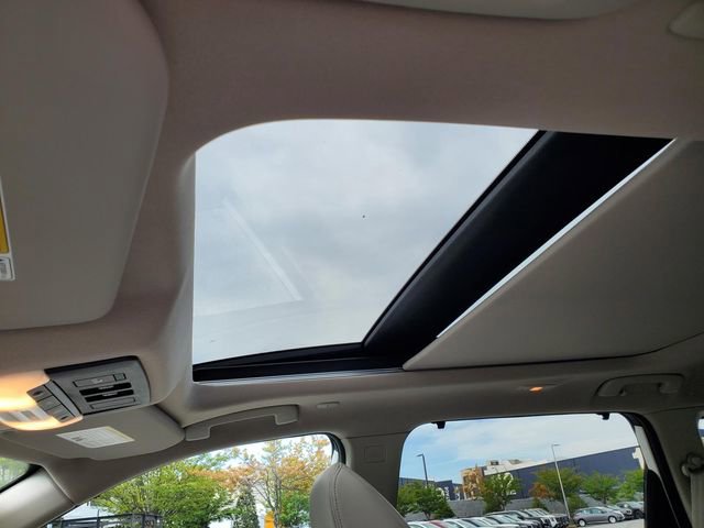 Certified 2024 Nissan Rogue SL w/ SL Premium Package FWD image 19