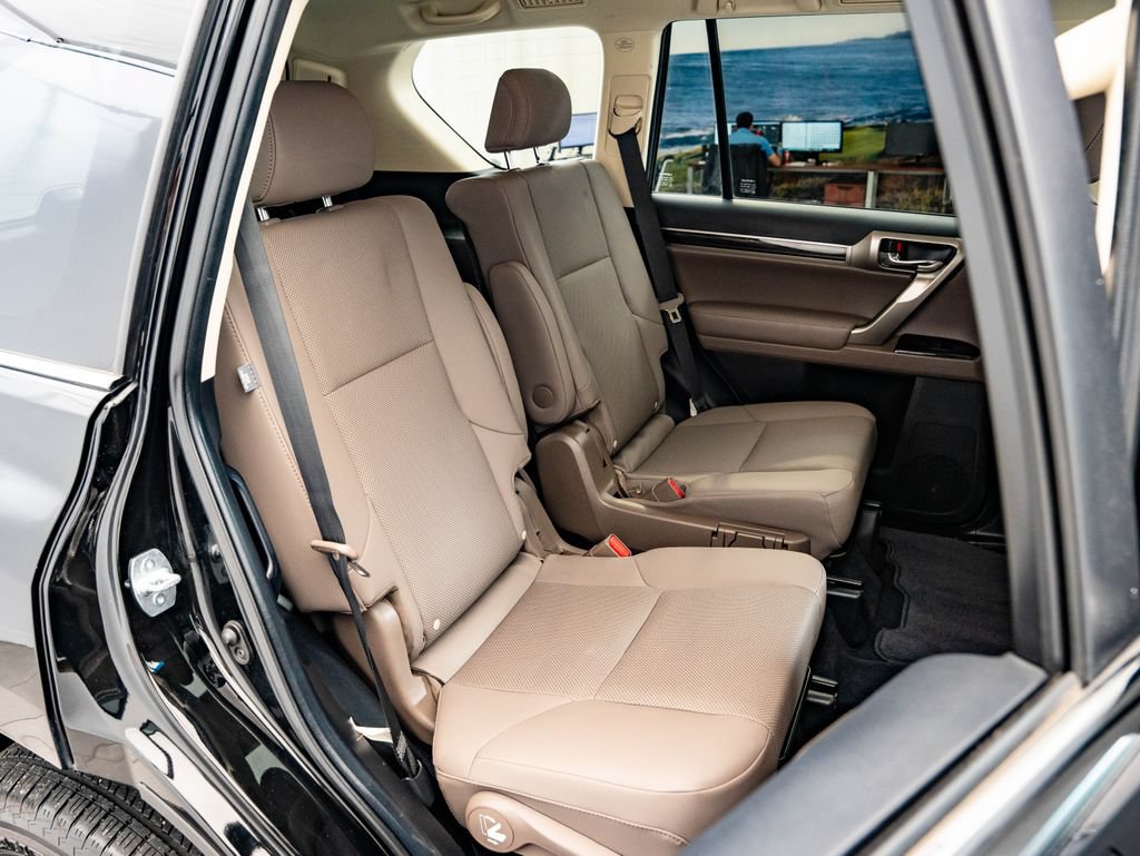 Certified 2021 Lexus GX 460 Premium AWD/4WD image 46