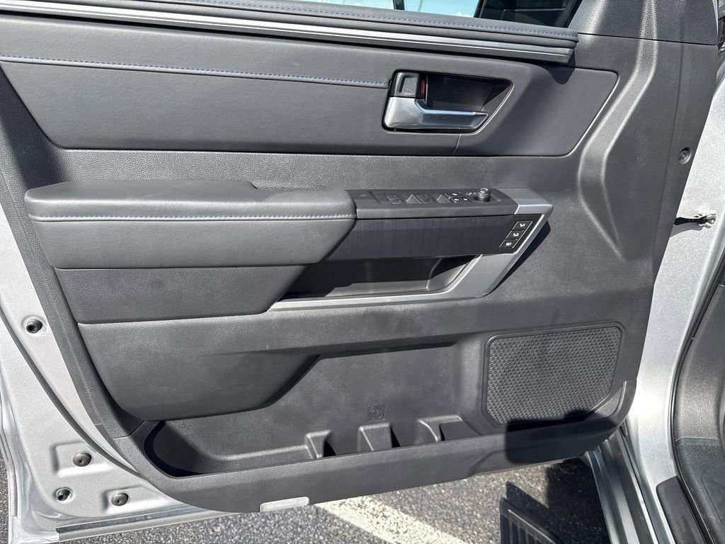 Used 2024 Toyota Tundra Platinum image 12