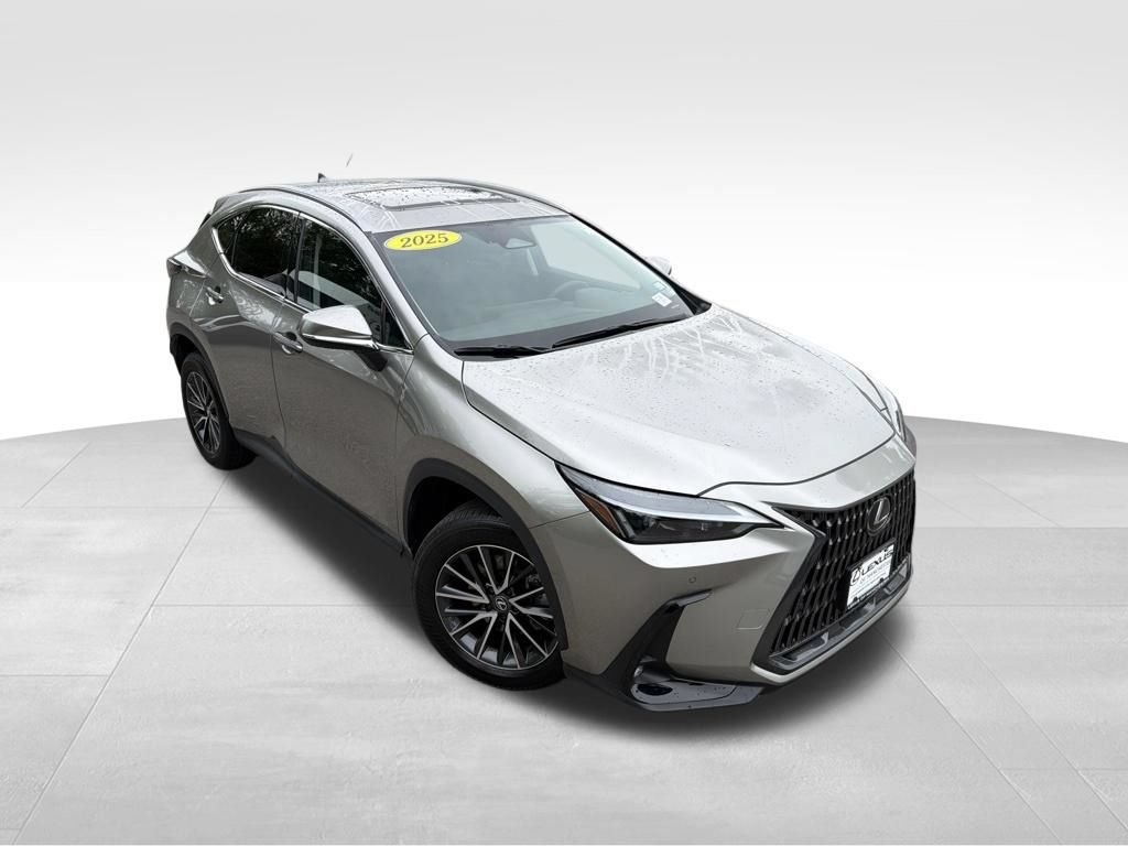 Used 2025 Lexus NX 350 AWD w/ Accessory Package (2T) image 3