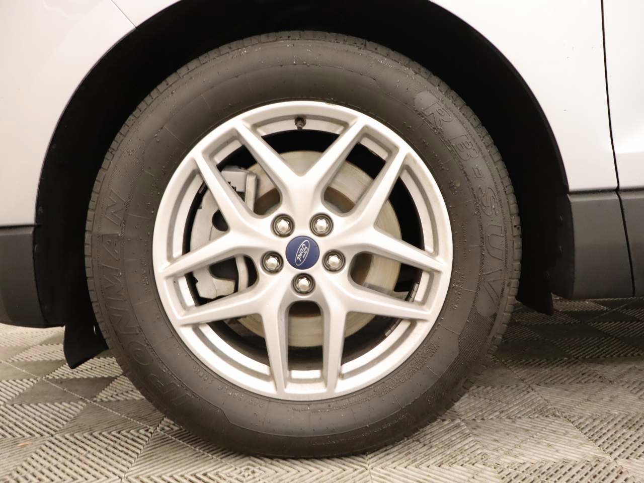 Used 2021 Ford Edge SEL image 6