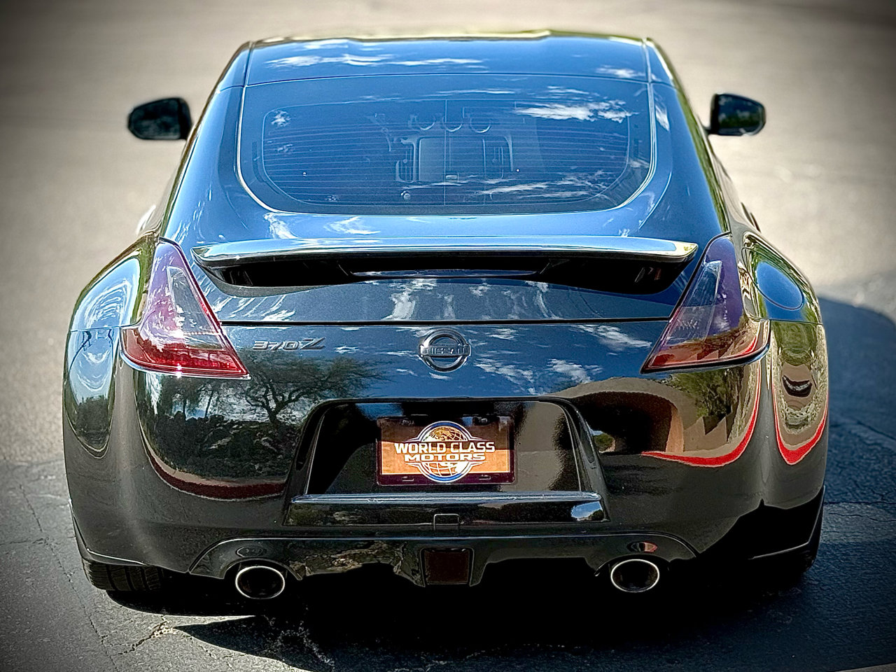Used 2011 Nissan 370Z Touring w/ Sport Pkg image 8