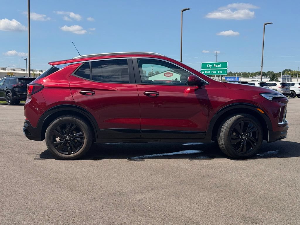 Used 2024 Buick Encore GX Sport Touring w/ Advanced Technology Package AWD/4WD image 6