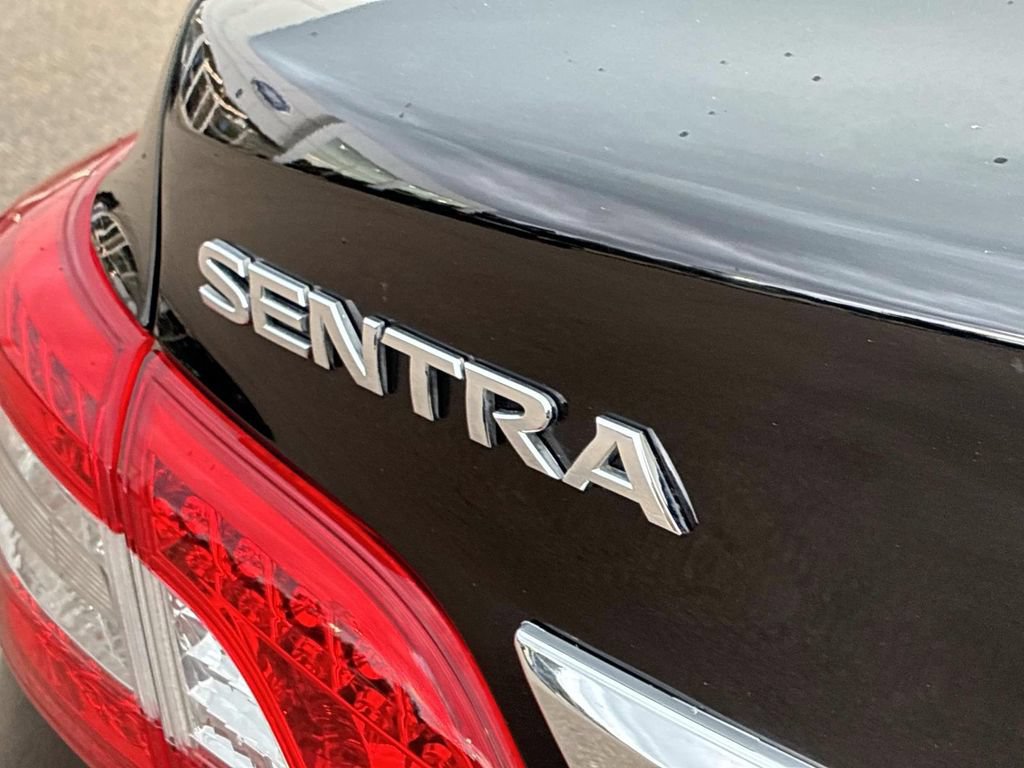 Used 2014 Nissan Sentra SL w/ Premium Package FWD image 13