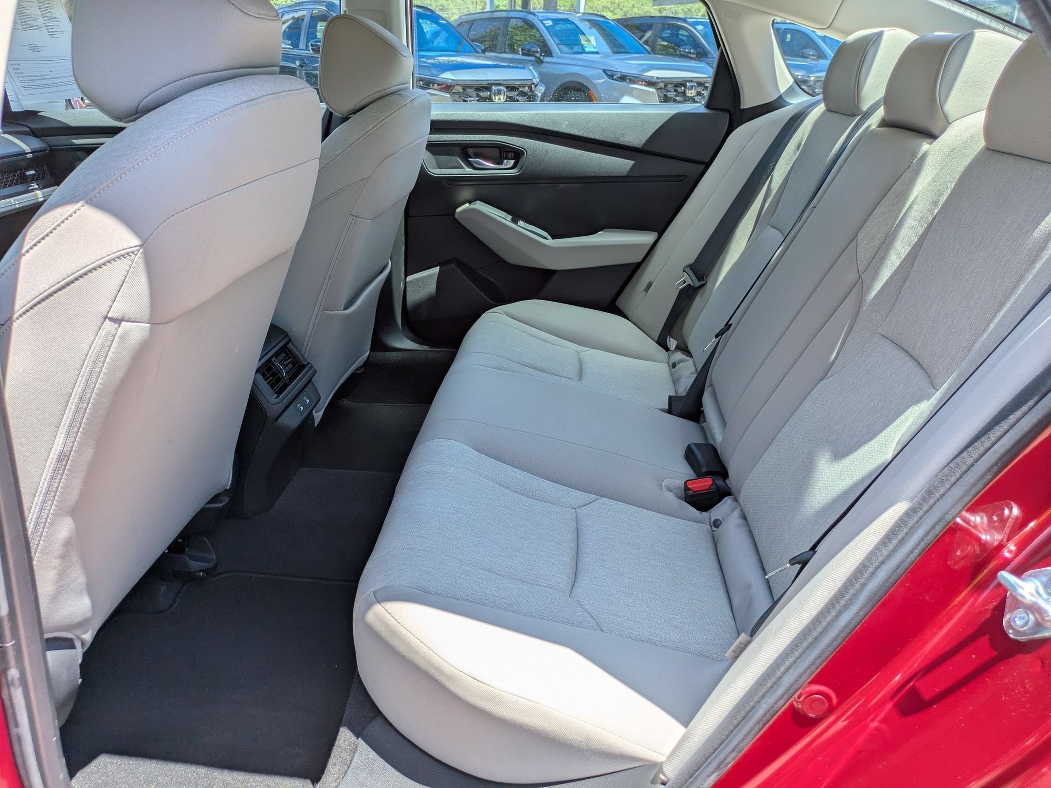 Certified 2025 Honda Accord SE image 14