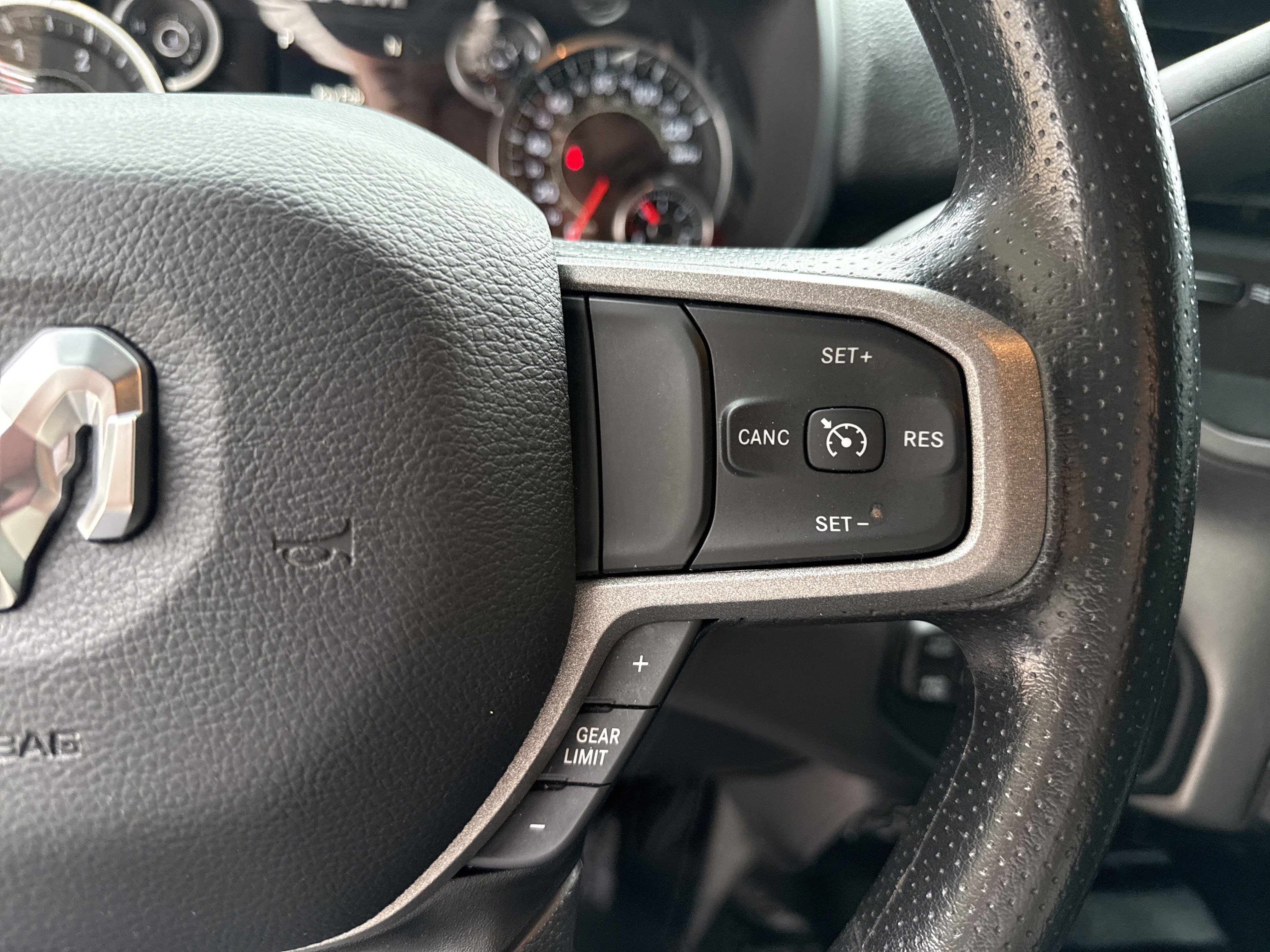 Used 2024 RAM 5500 Tradesman w/ Chrome Appearance Group image 28