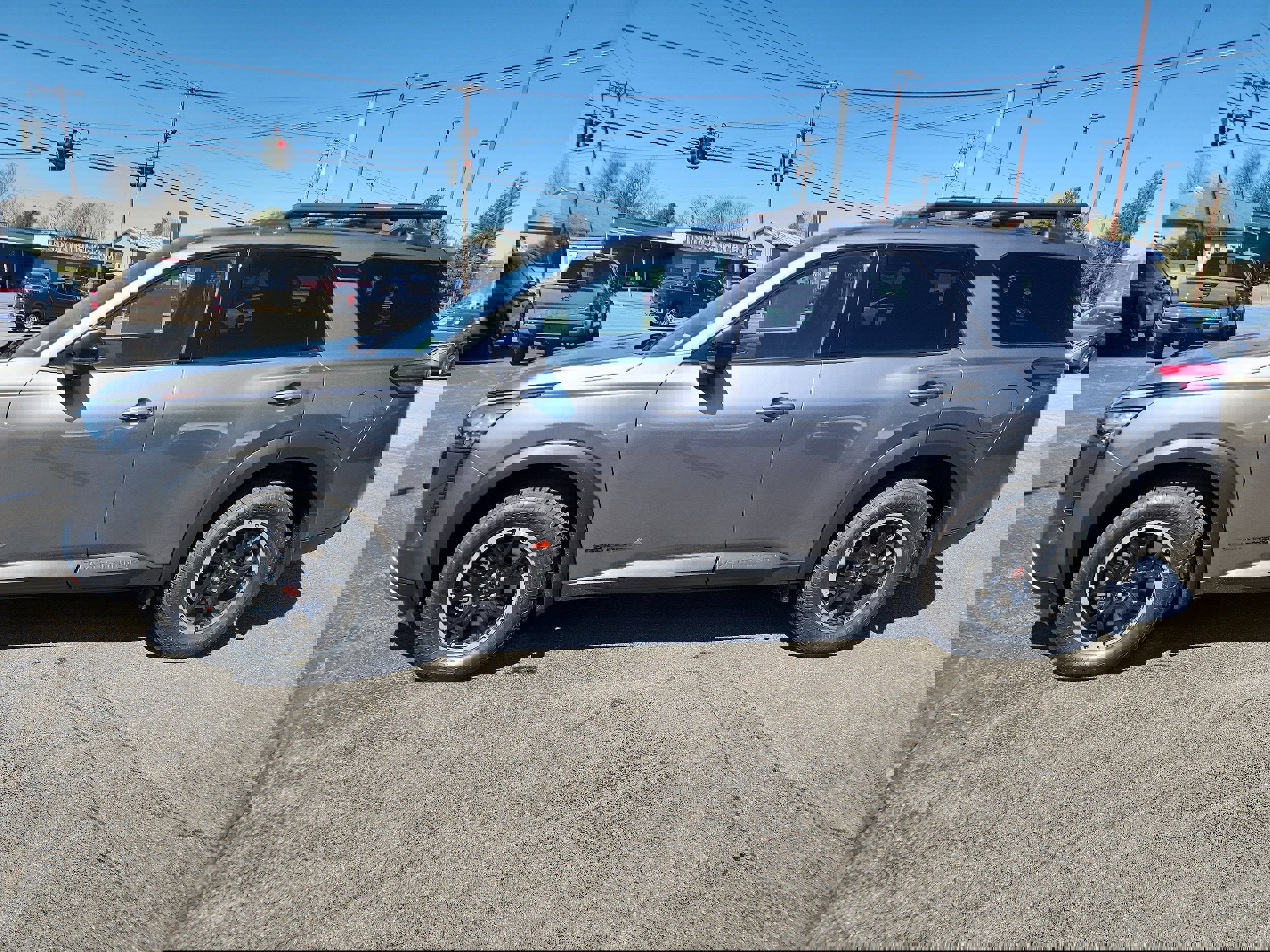 New 2026 Nissan Pathfinder Rock Creek image 5