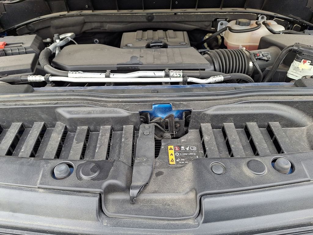 Used 2024 Chevrolet Silverado 1500 Custom w/ LPO, Dark Essentials Package image 26