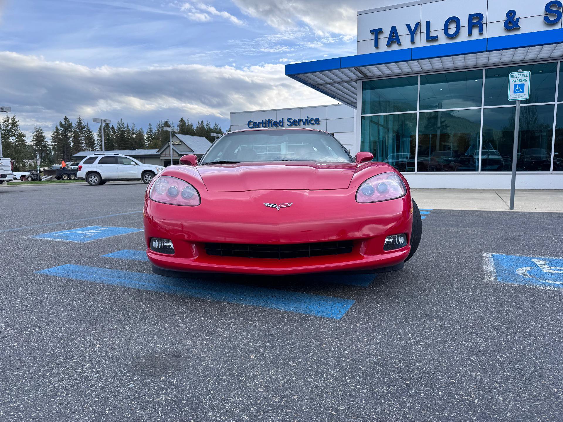 Used 2008 Chevrolet Corvette Coupe w/ Preferred Equipment Group RWD image 2