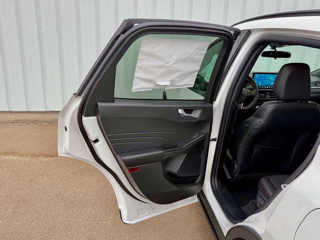 New 2026 Ford Escape ST-Line w/ Tech Pack #1 image 14