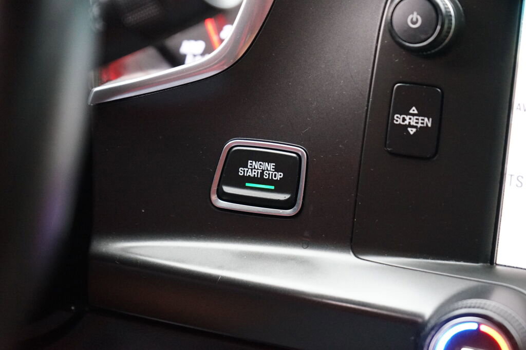 Used 2015 Chevrolet Corvette Stingray Coupe w/ 2LT Preferred Equipment Group image 28