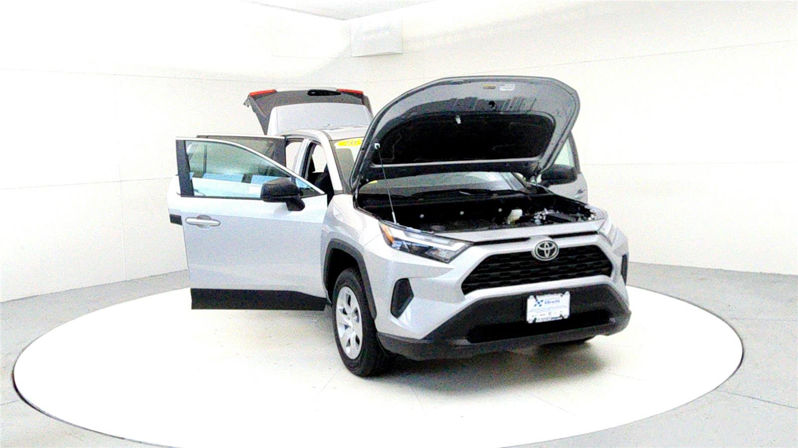 Certified 2023 Toyota RAV4 LE image 9