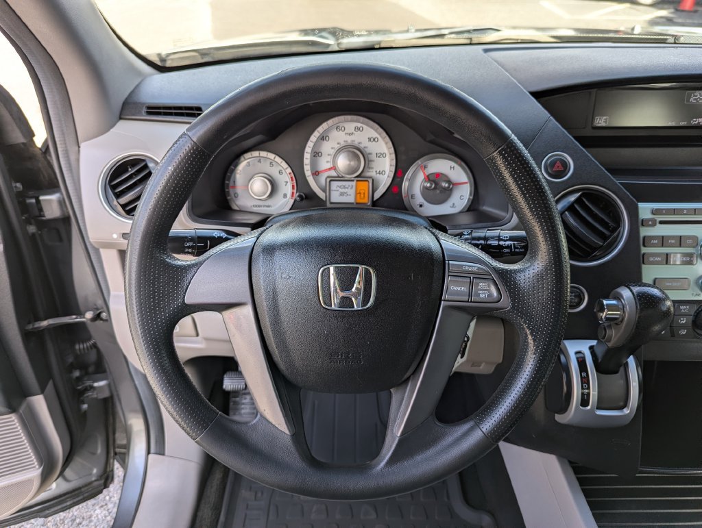 Used 2010 Honda Pilot LX image 15
