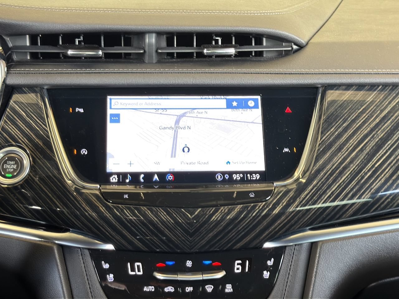 Certified 2023 Cadillac XT6 Premium Luxury FWD image 17