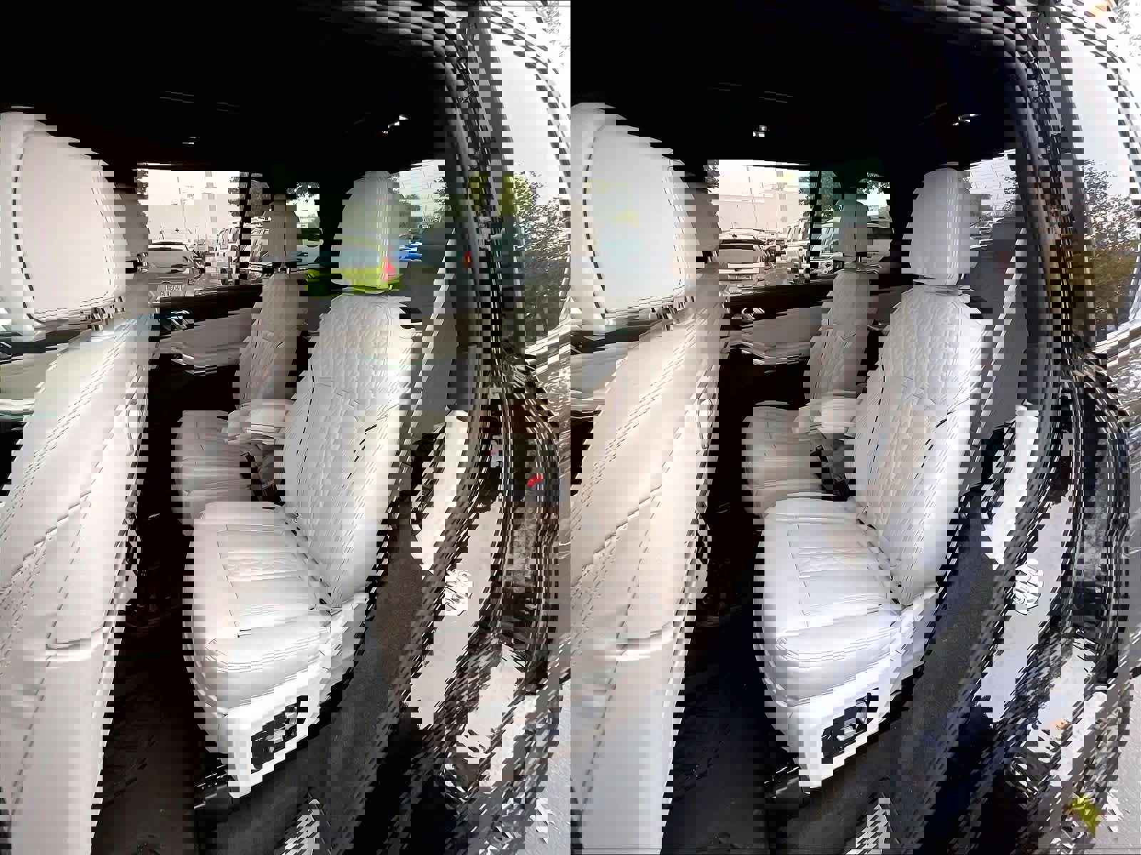 Used 2025 BMW X7 M60i image 27