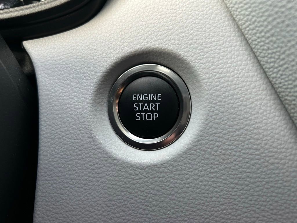 Used 2025 Toyota Corolla FX w/ Convenience Package FWD image 28