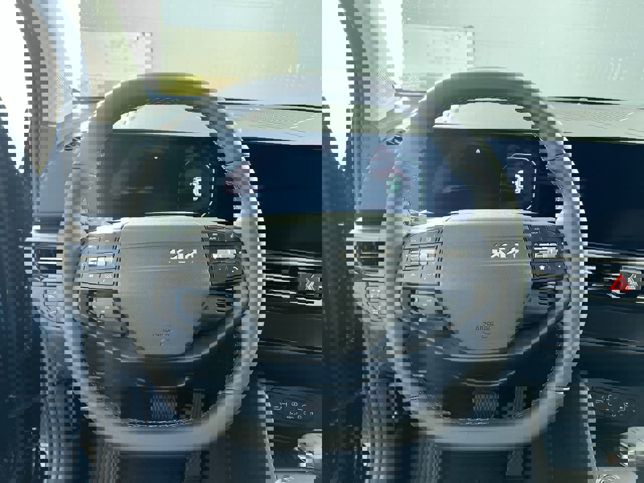 New 2026 Kia Sportage SX image 17