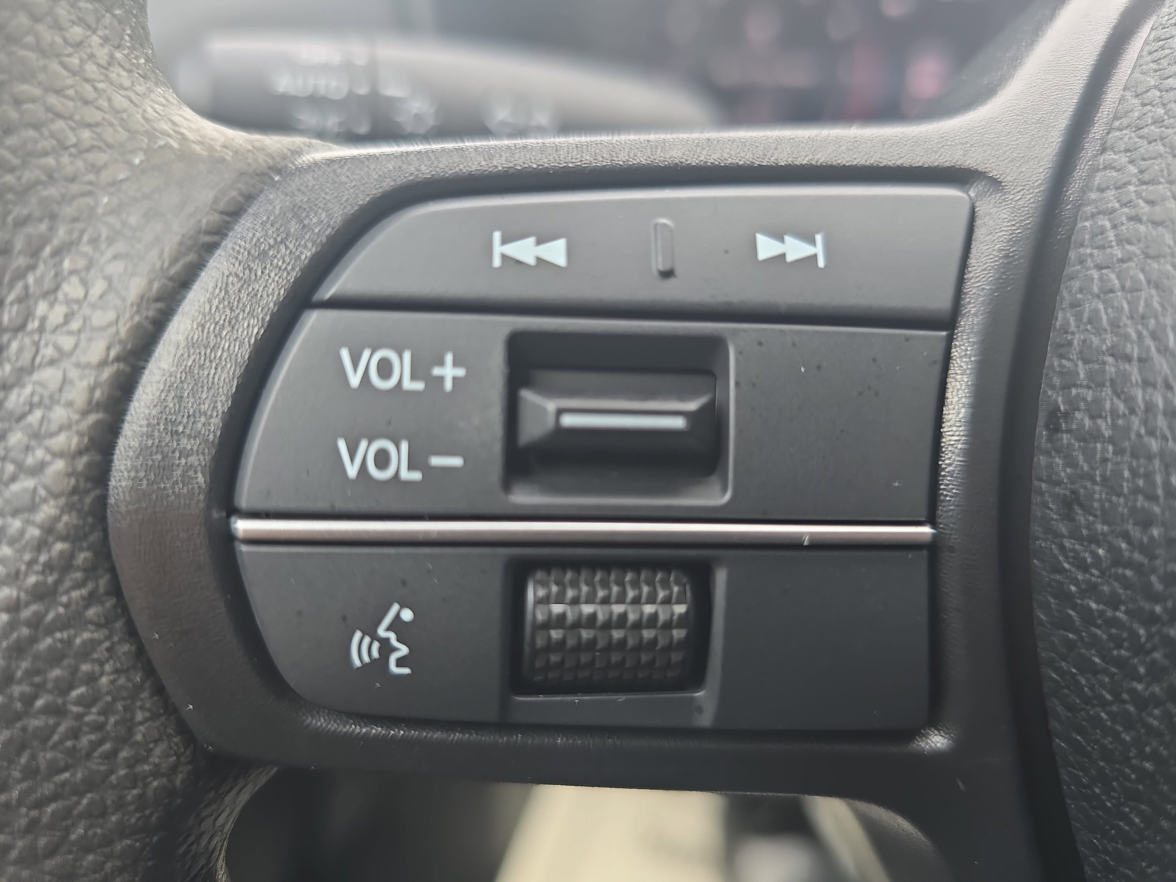 Used 2023 Honda Accord EX image 16