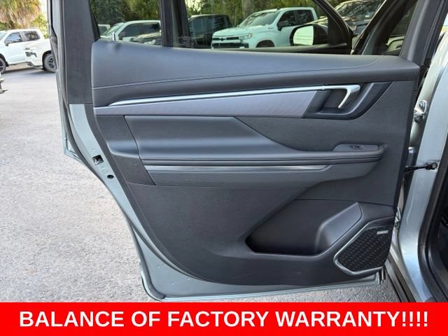 Certified 2025 Buick Enclave Sport Touring FWD image 13