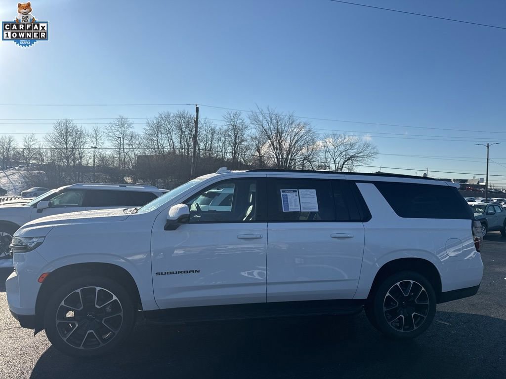 Used 2024 Chevrolet Suburban RST w/ Luxury Package image 4