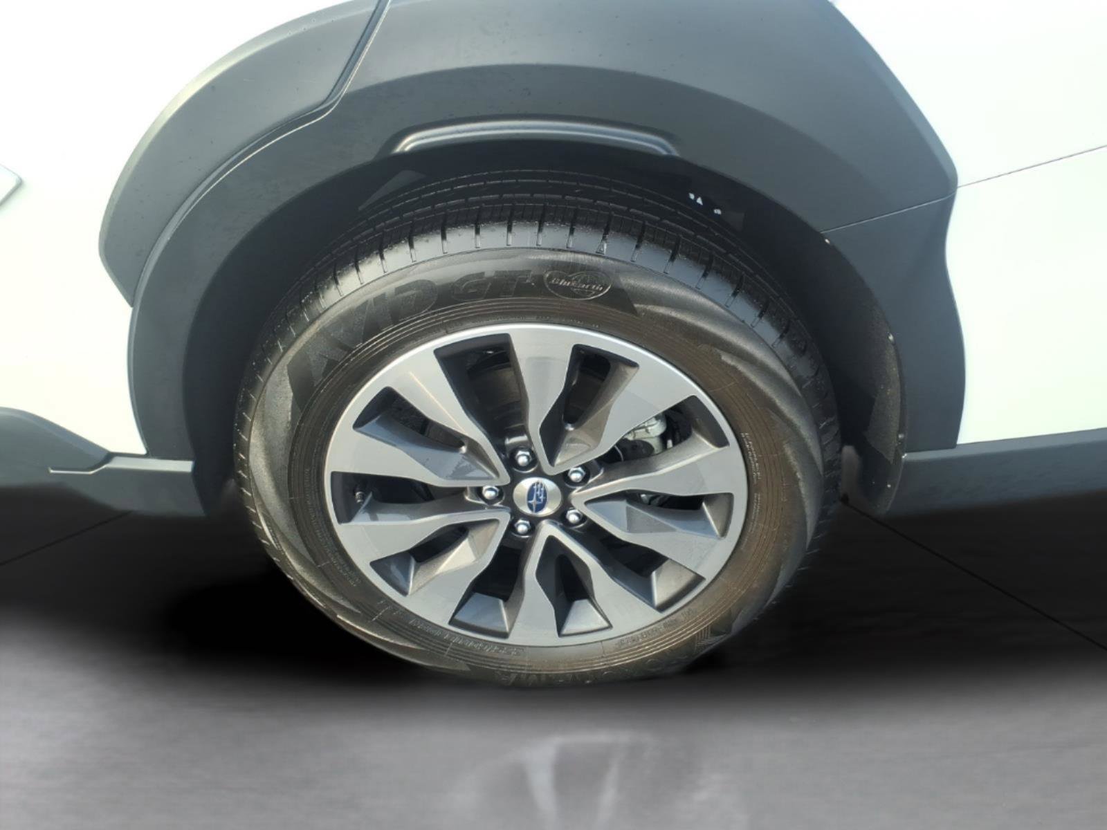 Used 2024 Subaru Outback Limited image 8