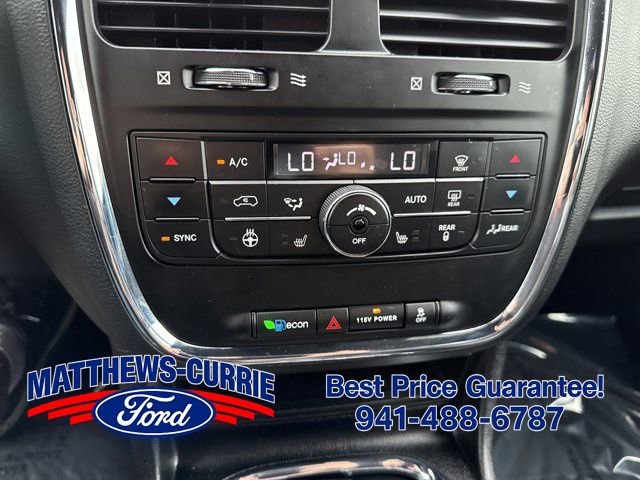 Used 2017 Dodge Grand Caravan SXT w/ Driver Convenience Group FWD image 19