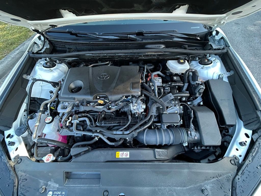 Certified 2025 Toyota Camry SE image 11