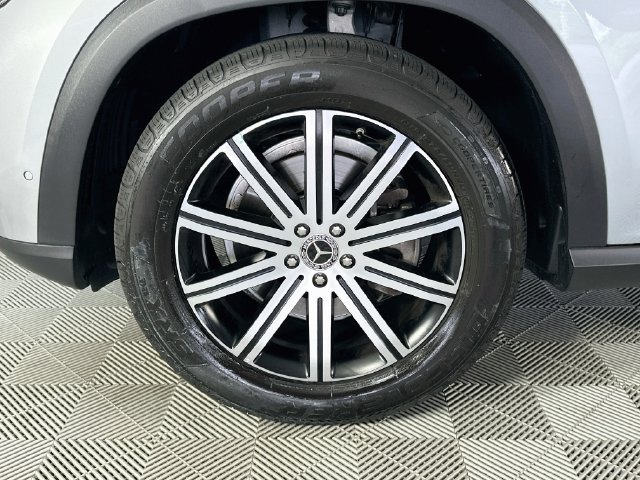 Certified 2025 Mercedes-Benz GLE 350 4MATIC image 30