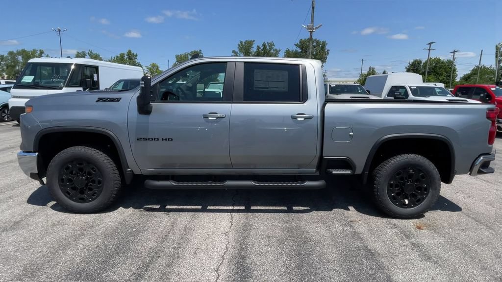 New 2026 Chevrolet Silverado 2500 LT w/ All Star Edition AWD/4WD image 7