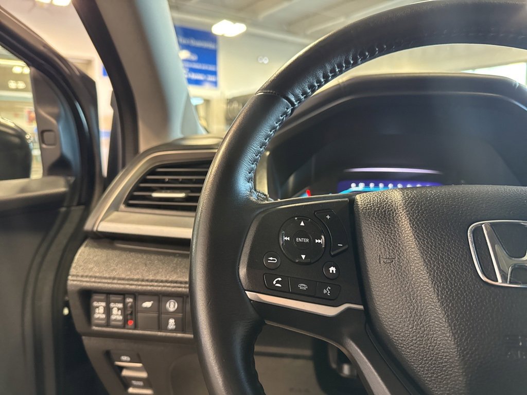 Used 2024 Honda Odyssey EX-L image 17