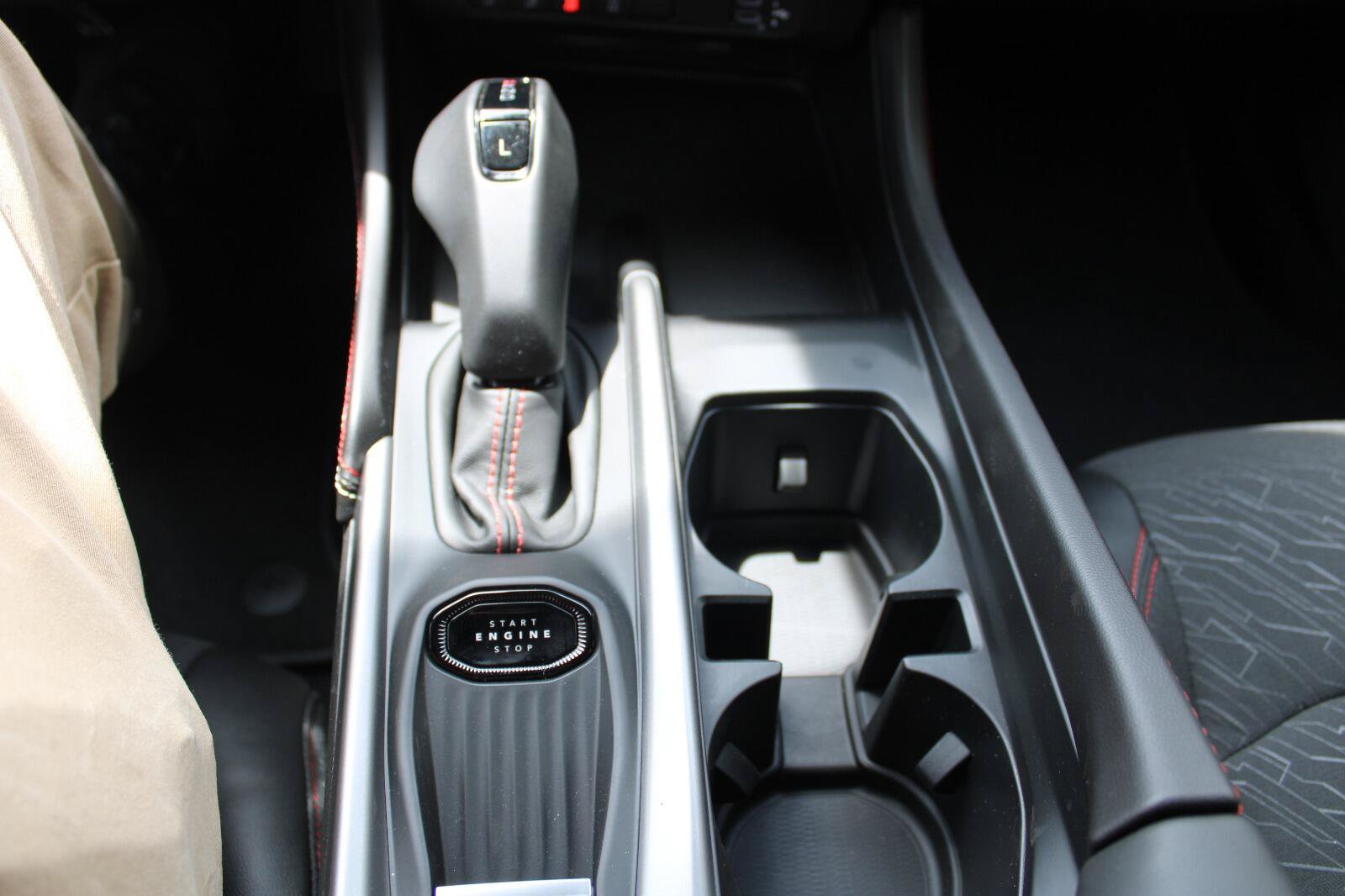 New 2026 Dodge Charger R/T w/ Driver Convenience Group AWD/4WD image 22