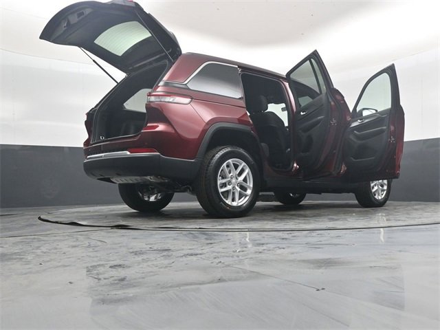 New 2025 Jeep Grand Cherokee Laredo image 52