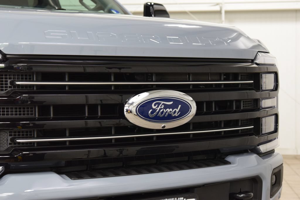 Used 2026 Ford F250 Platinum w/ Tremor Off-Road Package AWD/4WD image 10