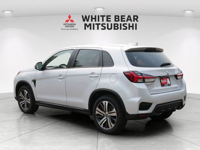 Used 2025 Mitsubishi Outlander Sport SE AWD/4WD image 4
