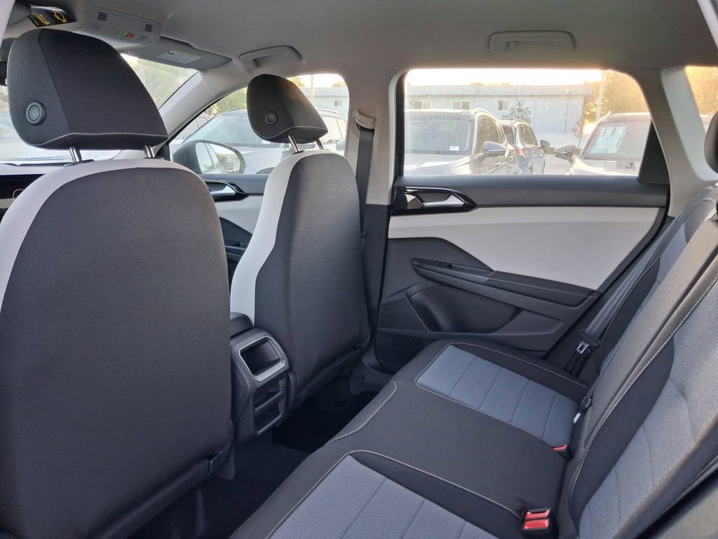 New 2026 Volkswagen Taos S image 5