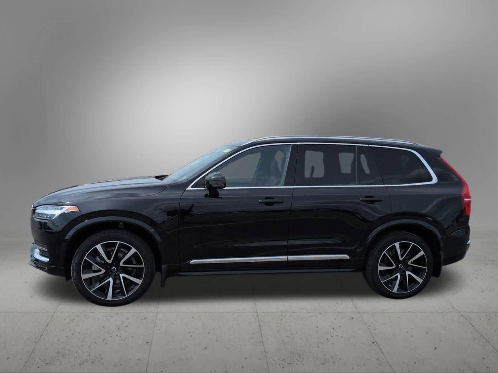 Used 2023 Volvo XC90 B6 Plus w/ Protection Package Premier AWD/4WD image 3