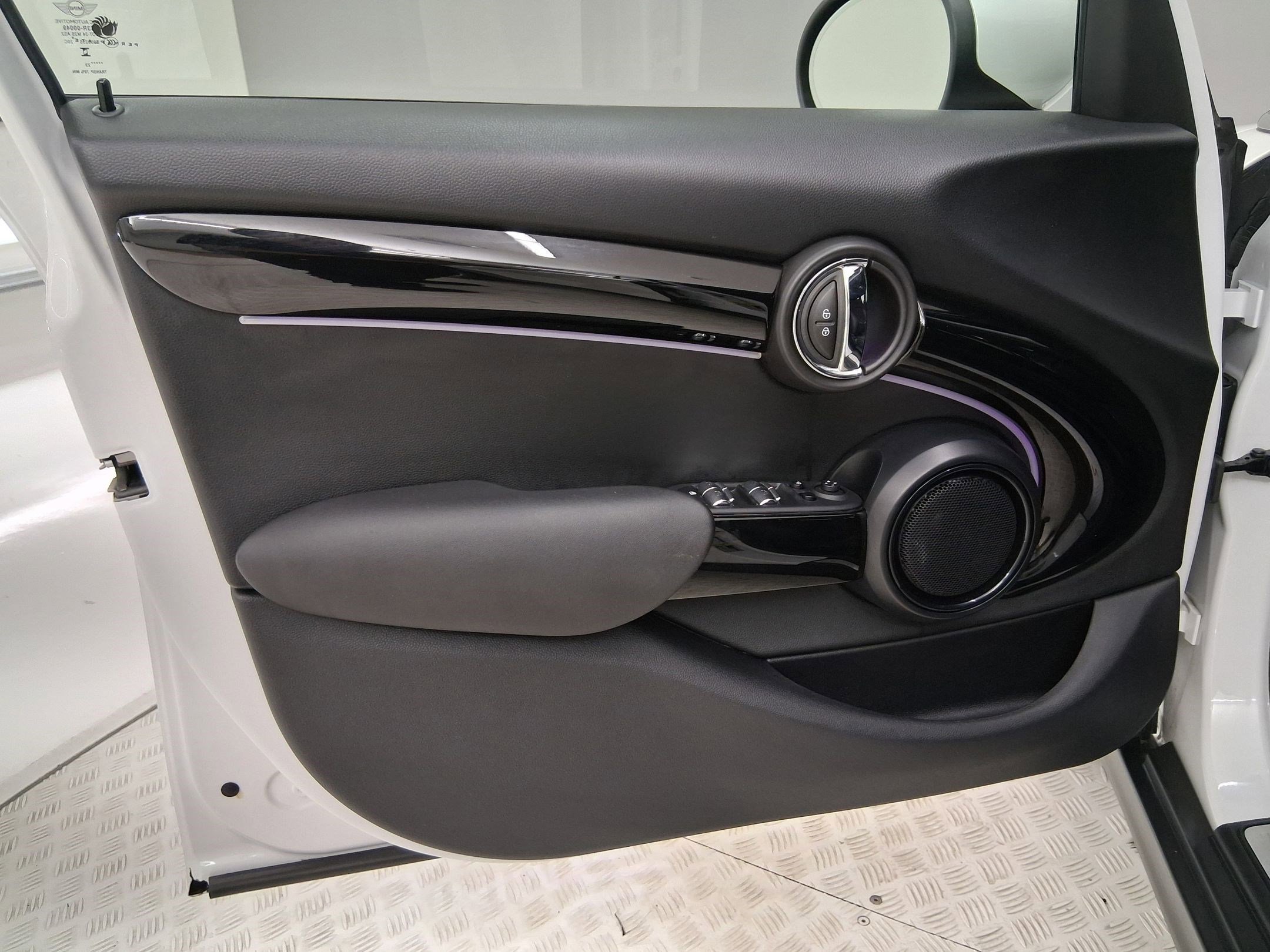 Certified 2024 MINI Cooper S image 22