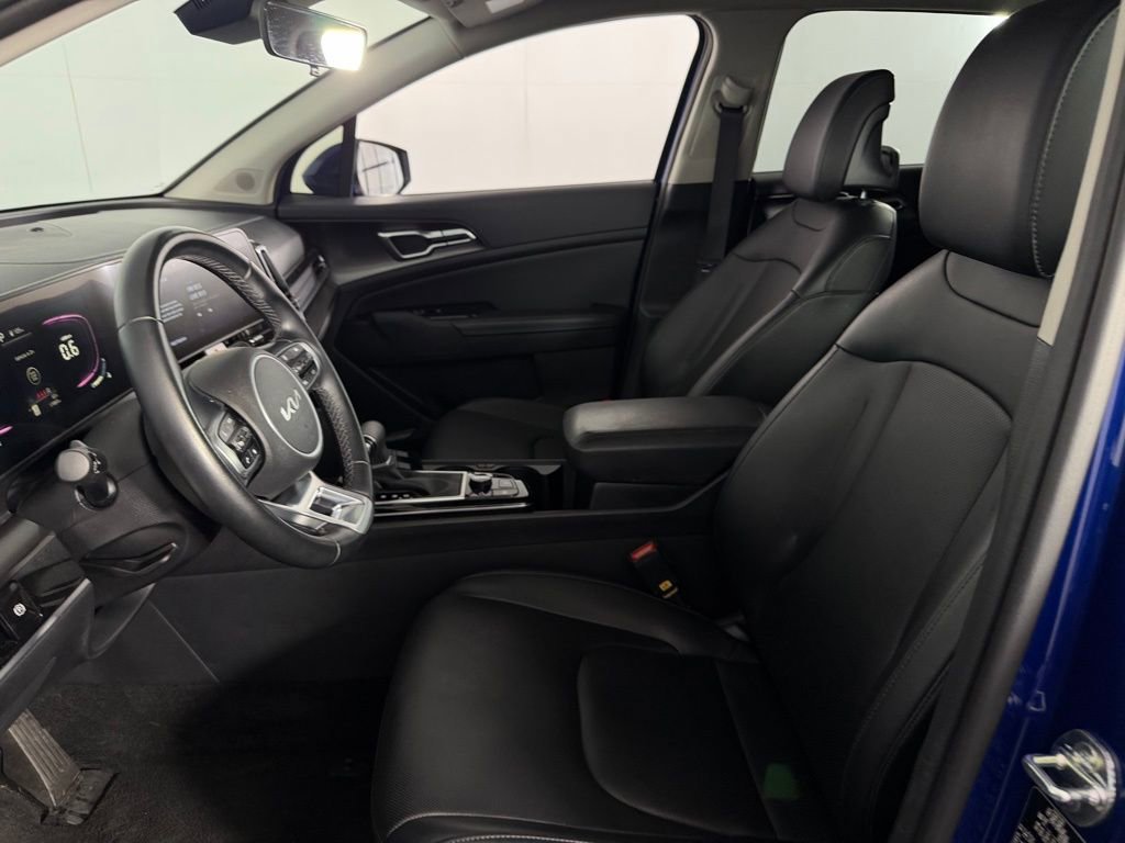 Used 2024 Kia Sportage EX image 23