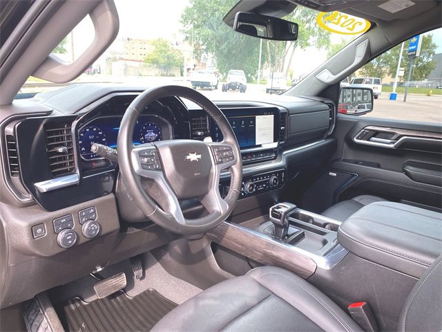 Used 2024 Chevrolet Silverado 1500 LTZ w/ LTZ Convenience Package II image 10